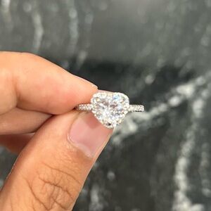925 Sterling Silver Heart Ring - Sparkling CZ Stone, Size 5